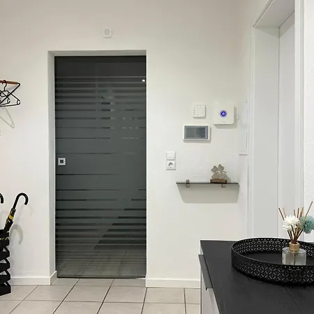 公寓 Mit Garten Und Parkplatz Mitten In Neumarkt