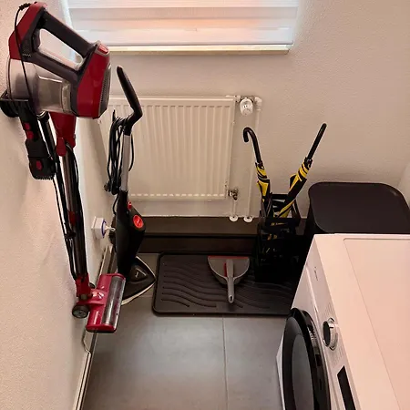 Mit Garten Und Parkplatz Mitten In Neumarkt Apartment