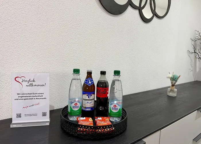 Mit Garten Und Parkplatz Mitten In Neumarkt