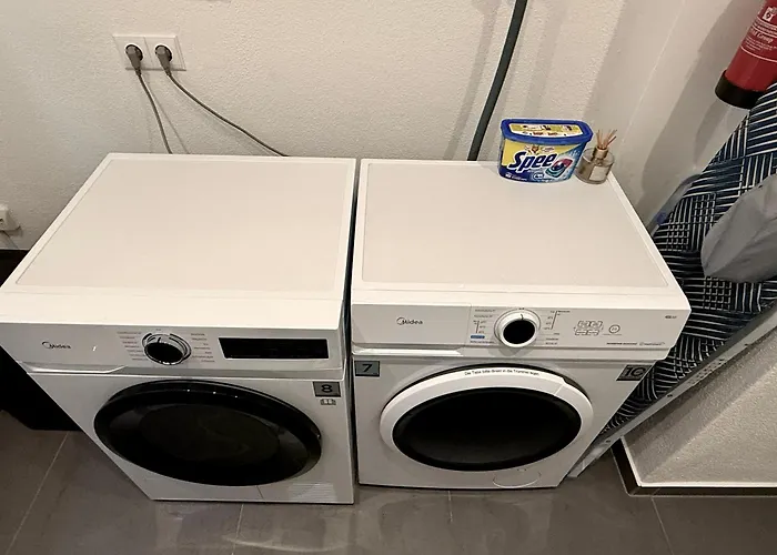Apartamento Mit Garten Und Parkplatz Mitten In Neumarkt *
